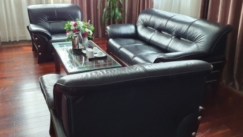 Luxury hotels in Da Nang devote their rooms and restaurants to quarantined zones with free-of-charge meals