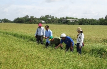 env appeals to eliminate commercial farming of endangered wildlife
