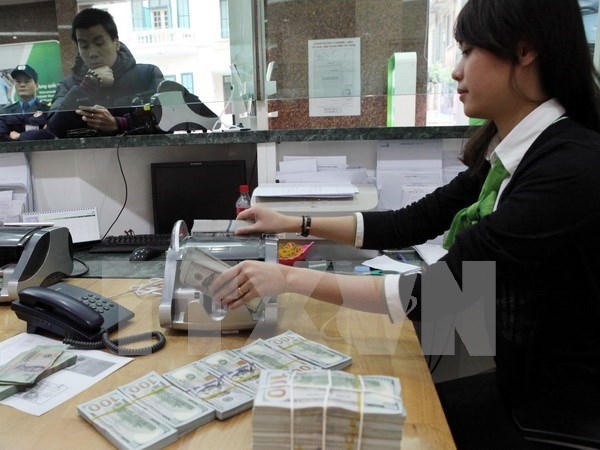 nearly 213 million usd raised from vietnam government bond auction