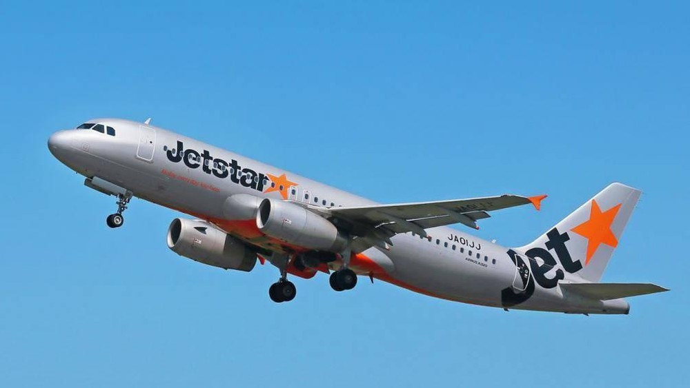 domestic airlines raise number of flights after national social distancing