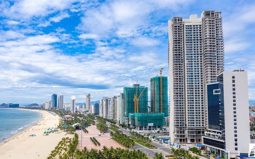 experts many sectors in vietnam economy will recover quickly