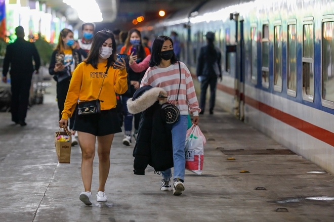 only one north south train remains in operation during covid 19 epidemic