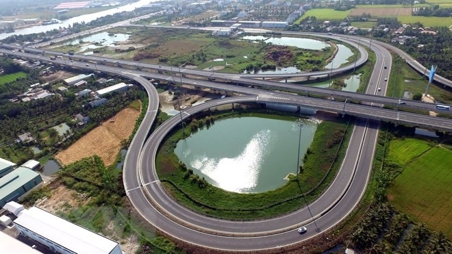 1809 vietnam parliament state budget north south expressway