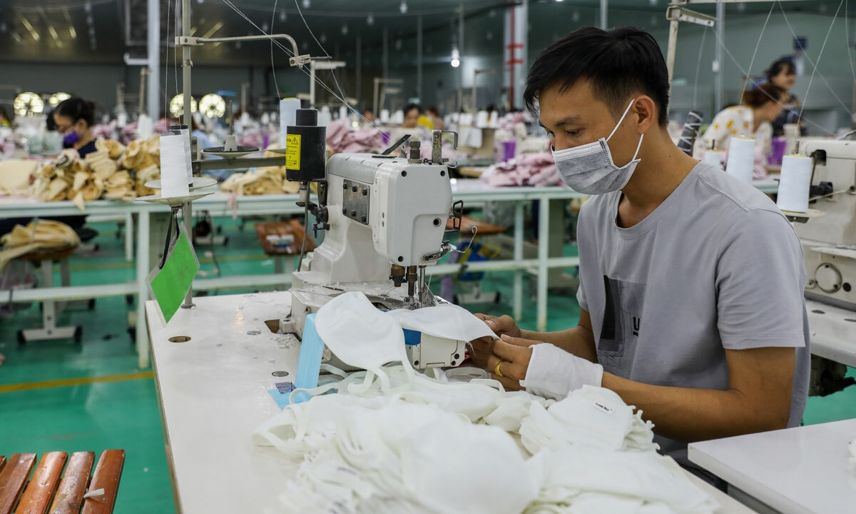 3603 vietnam gdp six months