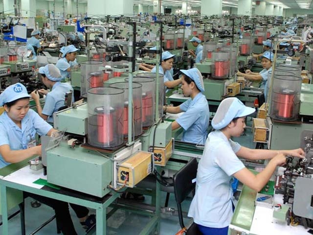 5901 oxford economics vietnam gdp