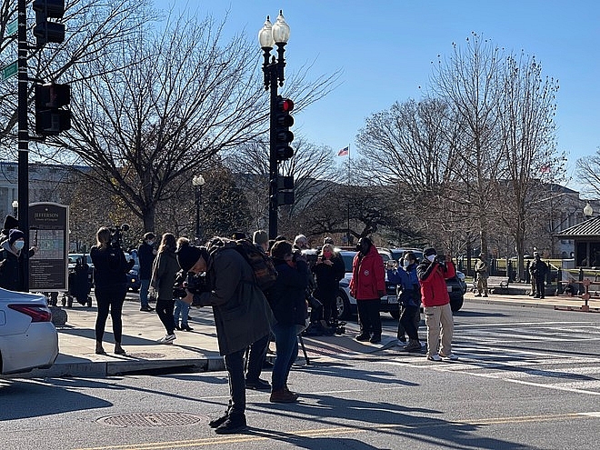 U.S. capitol riots: oversea vietnamese shares the situation after "a dark day in american history"