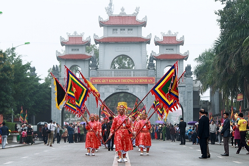 Exploring Hai Ba Trung Temple   a special national historical relic in Hanoi