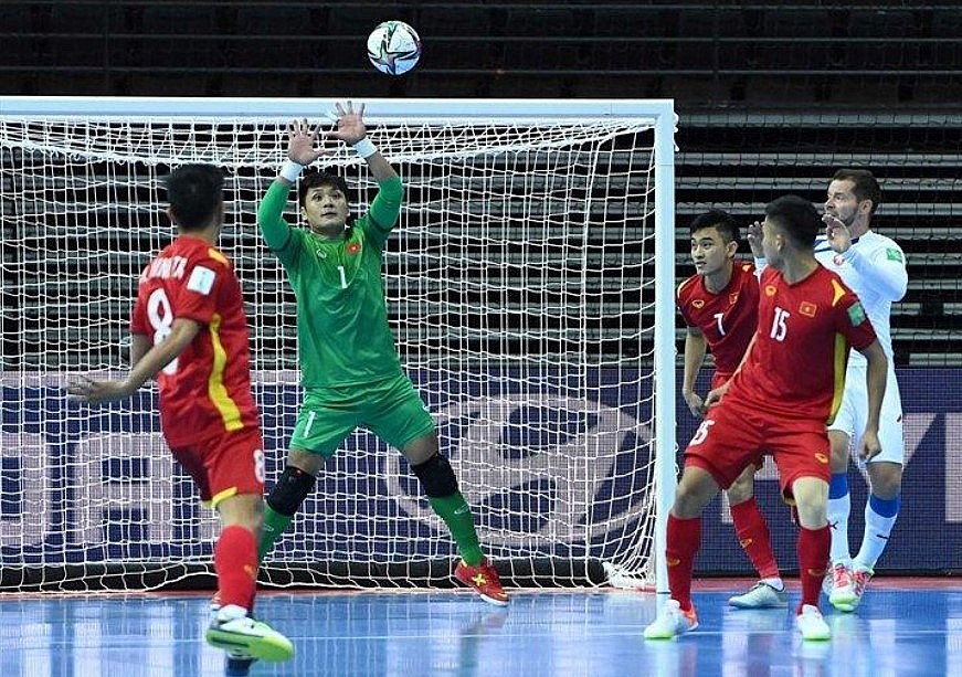 Vietnamese Futsal Star Nominated For World's Best Goalkeeper 2021