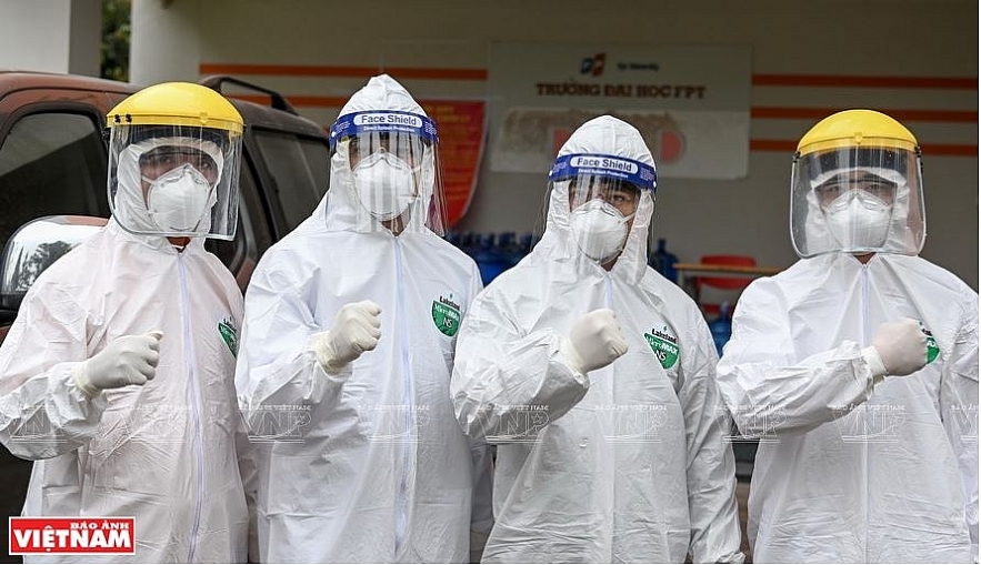 Vietnamese students join battle against Covid 19 pandemic