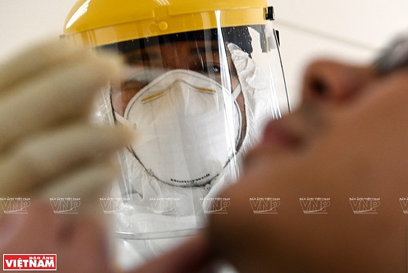 Vietnamese students join battle against Covid 19 pandemic