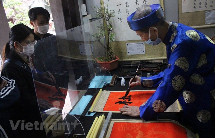 Hanoi Relic Sites Welcome Visitors Back