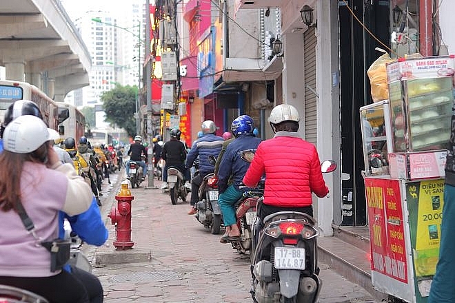 Hanoi's streets be crowded again after a long period of social distancing Hanoi's streets be crowded again after a long period of social distancing