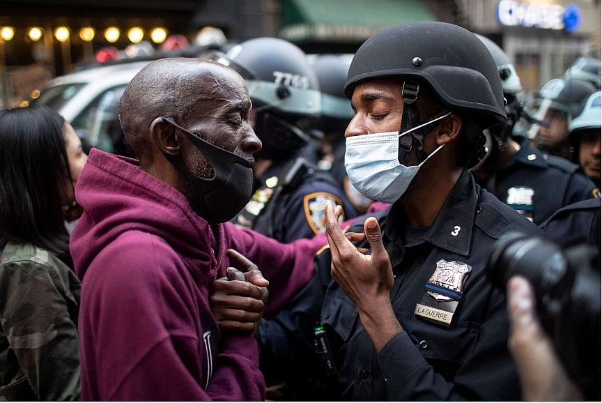 Protests and riots in America update:Protesters are chanting and having dance-offs protests and riots in america update two buffalo officers shoving 75 year old protester charged with assault