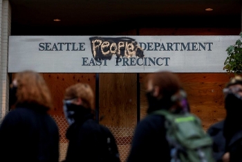 us news today june 23 seattle will reclaim police free autonomous zone taken over by demonstrators