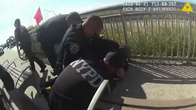 US News today, June 22: A New York cop suspended over the use of a "disturbing apparent chokehold"