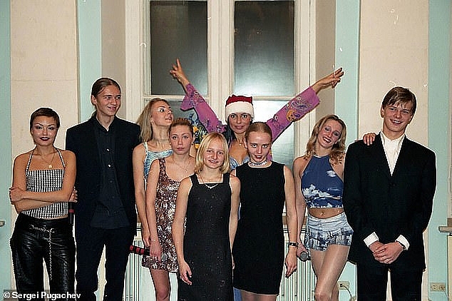 0230 putin daughter 2