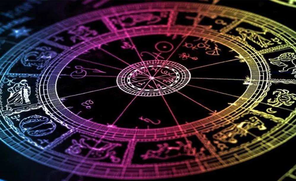 Weekend Horoscope (June 25-27): Astrological Prediction for Zodiac Signs