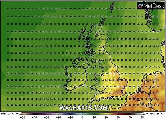 UK hot weather MAP: Parts of south-east England could see highs of 25C this weekend (Image: WXCHARTS) 5311 uk 157 1