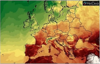 uk and europe weather forecast latest july 19 scorching to bake uk as 109f heatwave battles europe
