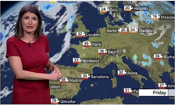 uk and europe weather forecast latest july 31 record 40c highs to bake europe