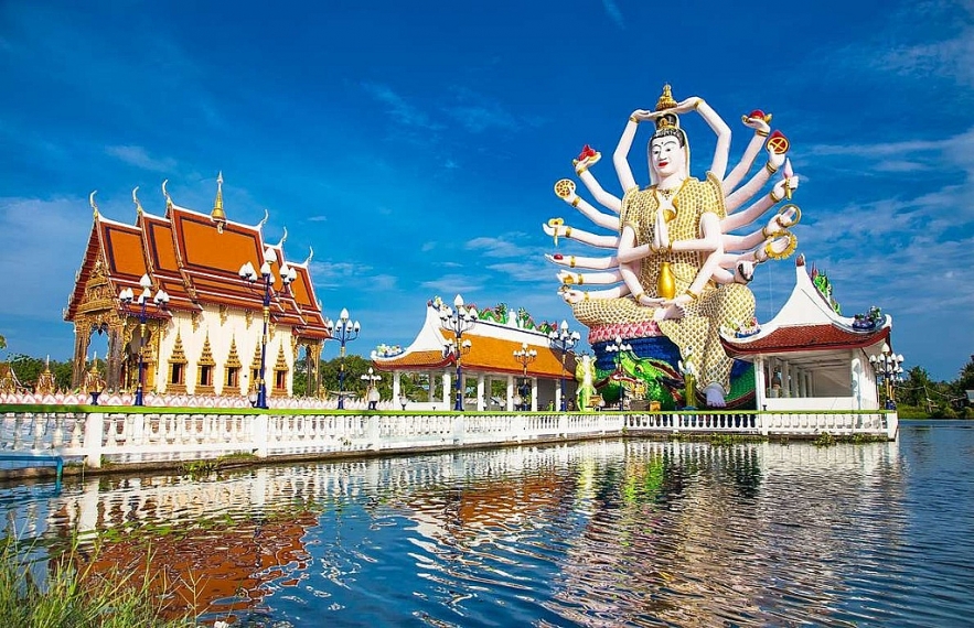 love exploring praises golden bridge in da nang as an international masterpiece