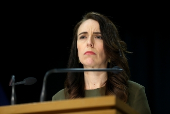covid 19 updates august 17 new zealand election delayed four weeks over latest cluster