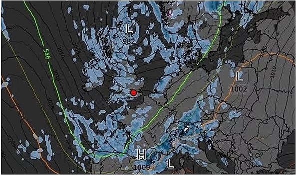 UK and Europe weather forecast latest, August 30: Storms leading more rain to batters new parts of UK