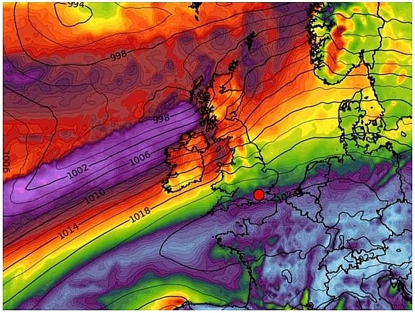 UK and Europe weather forecast latest, September 12: Temperatures rocket to 30C across Europe
