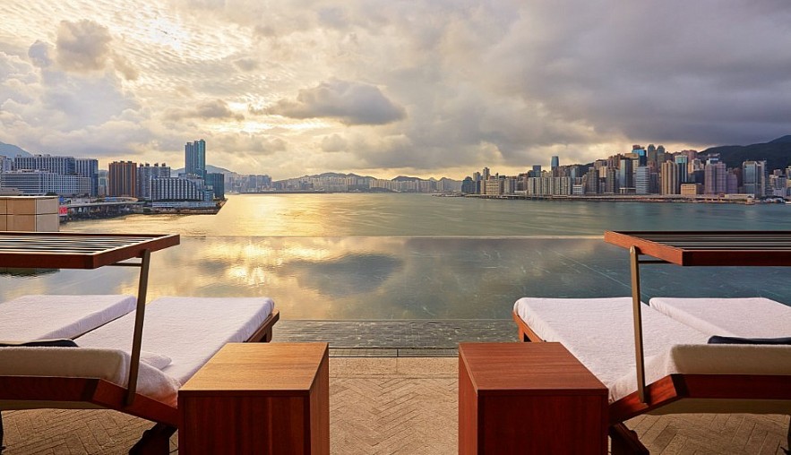 Vietnamese Infinity Pool Named Among World's Most Unique