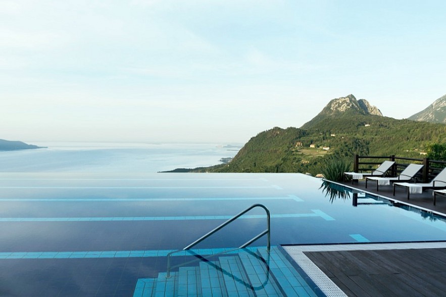 Vietnamese Infinity Pool Named Among World's Most Unique