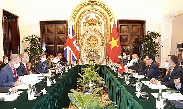 PM affirms Vietnam's regard to UK as a leading partner in Europe and the world