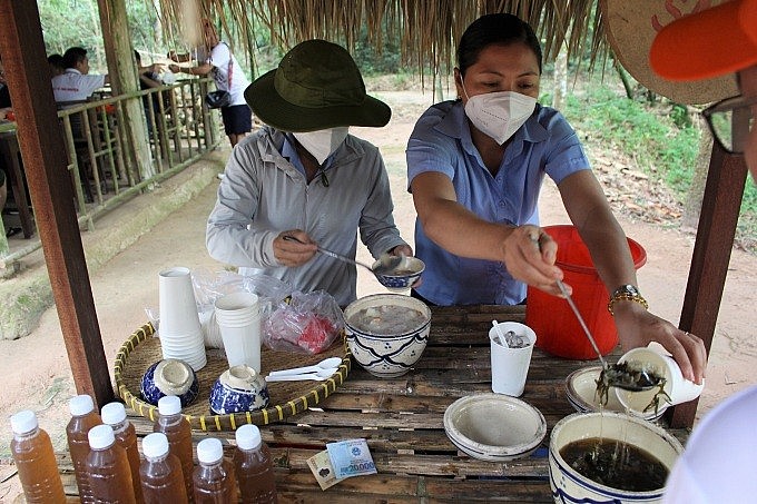 Top 5 Must Try Dishes At Cu Chi's Countryside Market