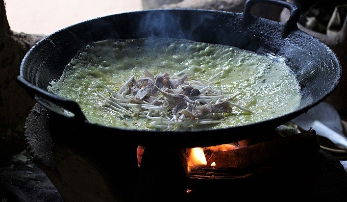 Top 5 Must Try Dishes At Cu Chi's Countryside Market