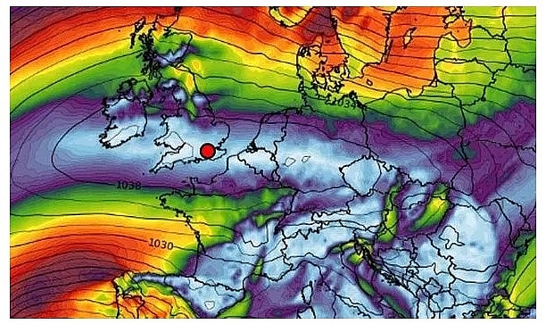 UK and Europe weather forecast latest, November 7: Thunderstorms and strong winds set to thrash Europe