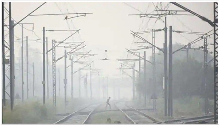 India weather forecast latest, November 20: Temperatures continue to fall as pollution level rises in Delhi