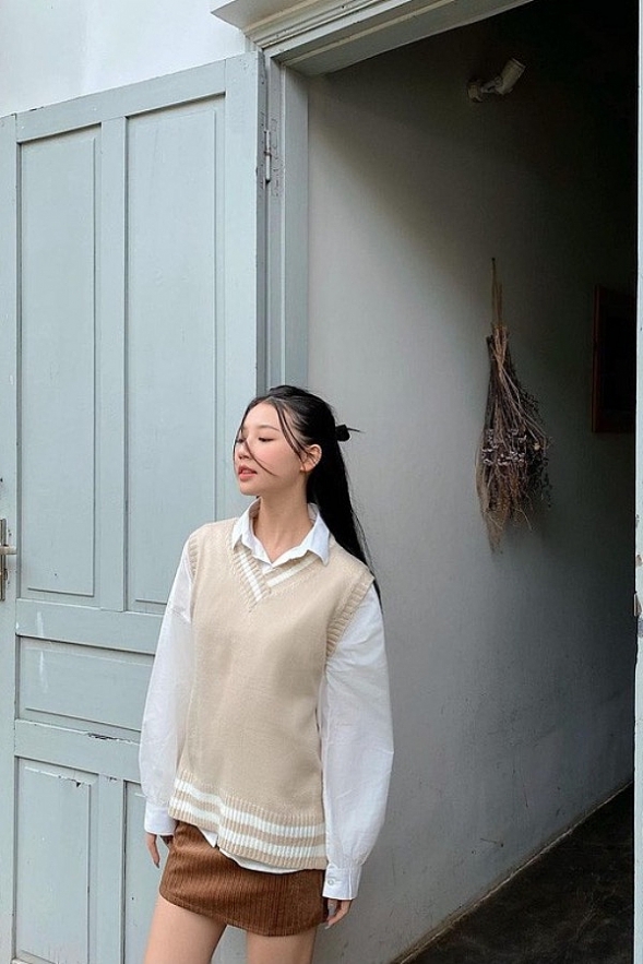 Vietnamese celebrities favor shades of beige Vietnamese celebrities favor shades of beige