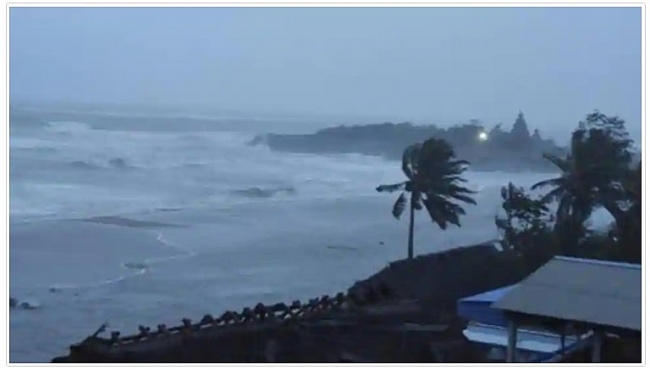 India weather forecast latest, December 1: Another storm sets to hit Tamil Nadu and Kerala