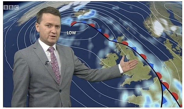 UK and Europe weather forecast latest, December 12: Strong winds and outbreaks of rain cover the UK