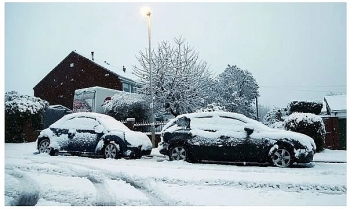 uk and europe weather forecast latest december 31 more ice snow wintry showers to blanket large parts of the uk