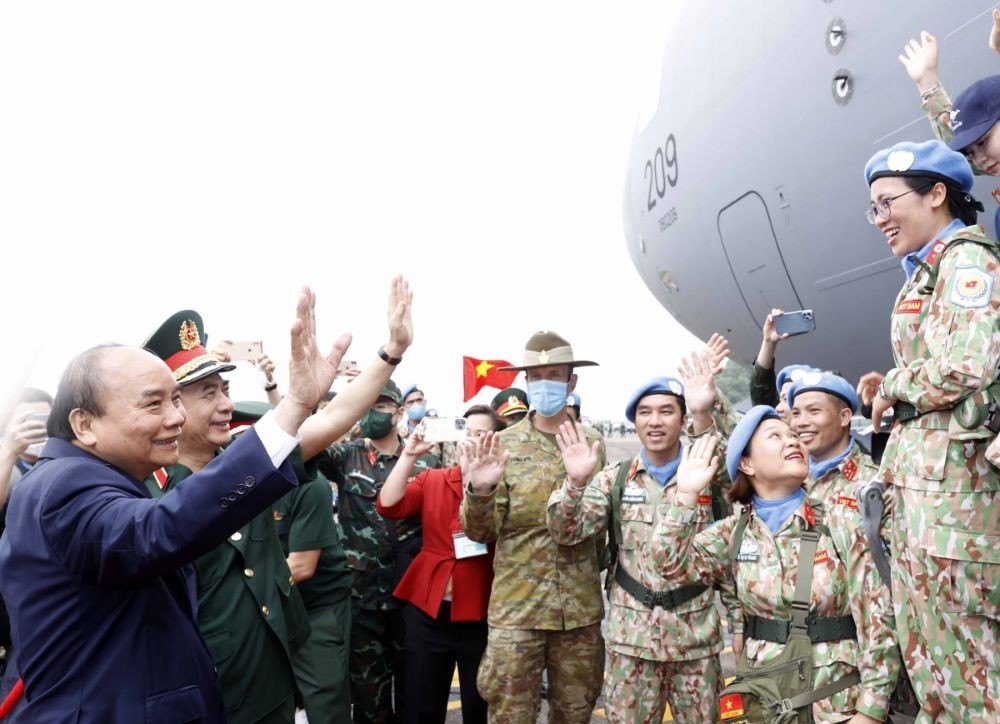 President Praises Peacekeeping Mission as Bright Spot of Vietnam's Multilateral Foreign Policy