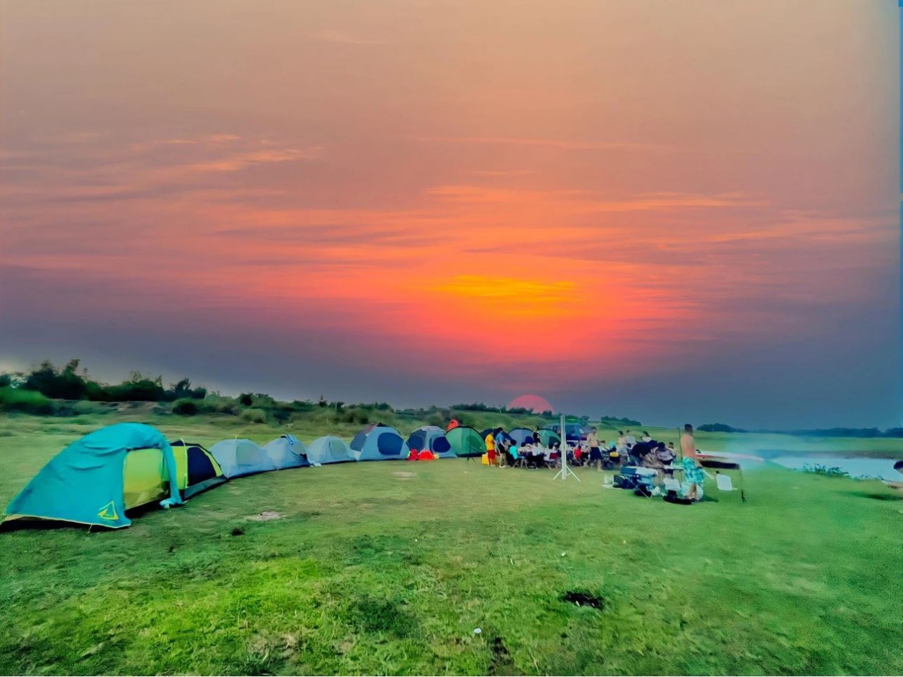 Letting Your Hair Down at 3 New Camping Spots near Da Nang