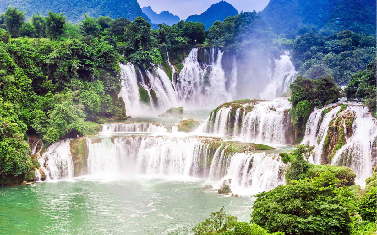 non nuoc cao bang geological parks praised in 50 most attractive sights in the world