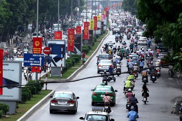 Vietnam makes impressive hallmarks in with "dual role" and "charming foreign policy"