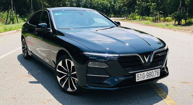 vinfast lux a20 overwhelming a german competitor and encroaching on toyota camrys turf