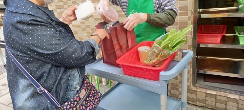 CPA Australia donates fresh vegetables and 20,000 food packs to Food Angel to help the vulnerable