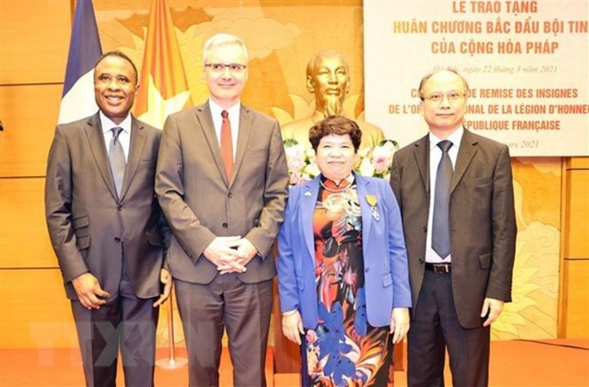 Vietnamese NA official receives France’s National Order of the Legion of Honour