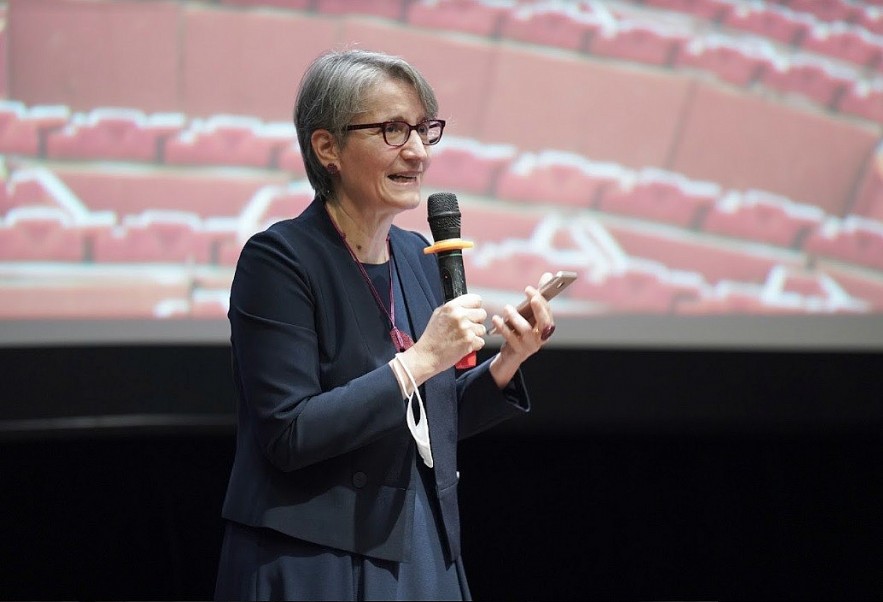 New Vietnamese-English Book on Sustainable Architecture Impresses Experts