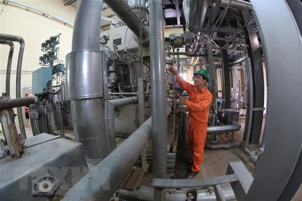 pm welcomes energy giant exxon mobil to invest in vietnam