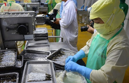 vietnam exerts itself to maximize exports during q2