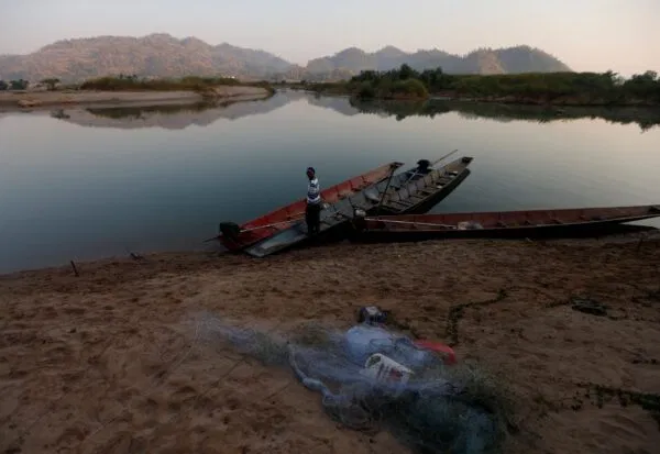 mekong river groups urge china should have had a sense of international responsibility after dam report